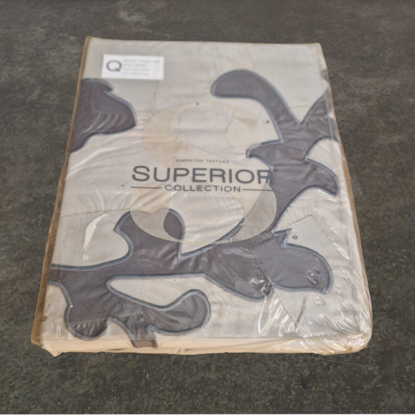 LOT 59 Main GailScroll Duvet Cover