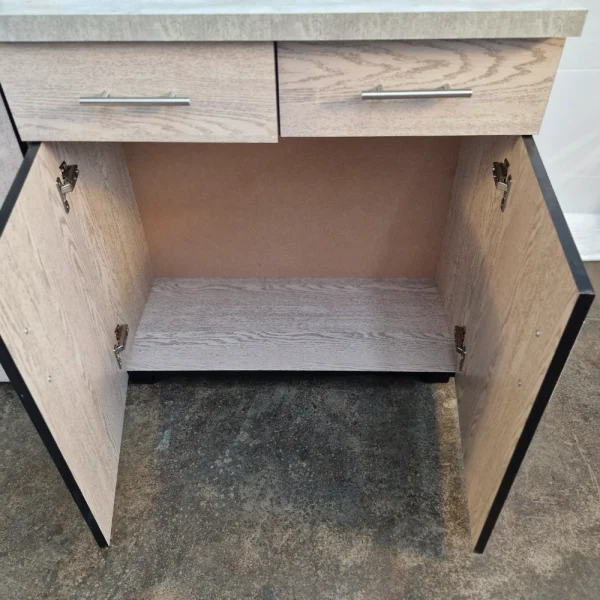 Lot 32 (12) Oakland 2pce Kitchen Unit