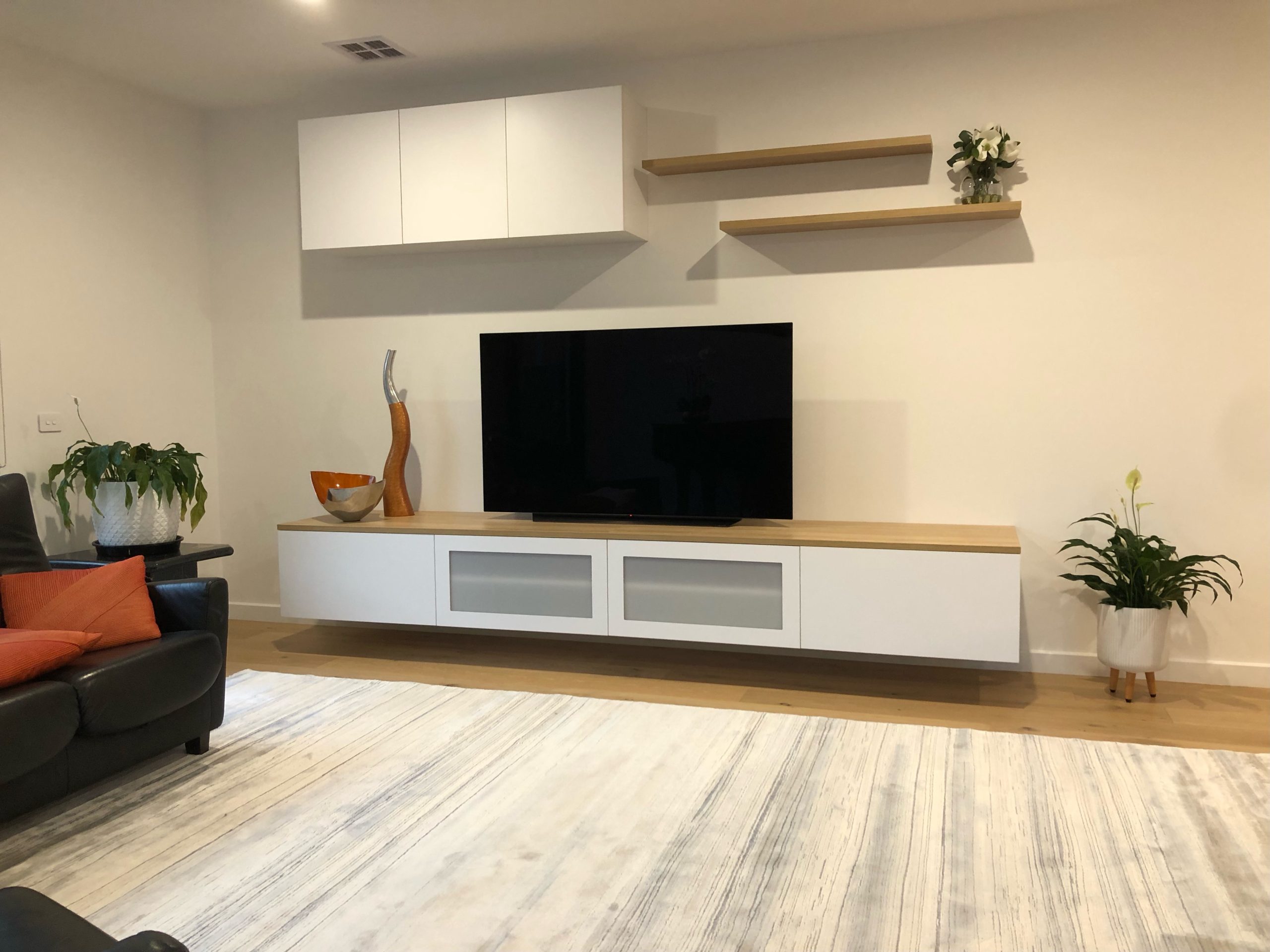 TV & Entertainment Units 2 Cleveland Plasma TV Stand