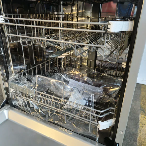 20250620_120939 Midea 14 Place Deluxe Dishwasher Stainless Steel